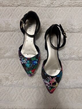 GUESS floral Pointed Toe Ankle Strap Flats